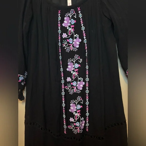 Xhilaration Black Dress with Purple Embroidery - Picture 2 of 4